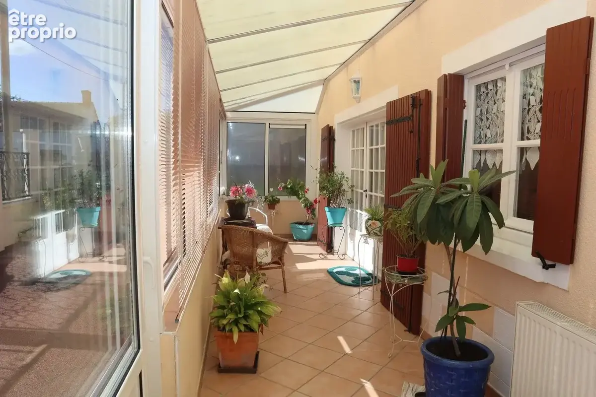 Maison 95 m² à Lorcy  - photo 2