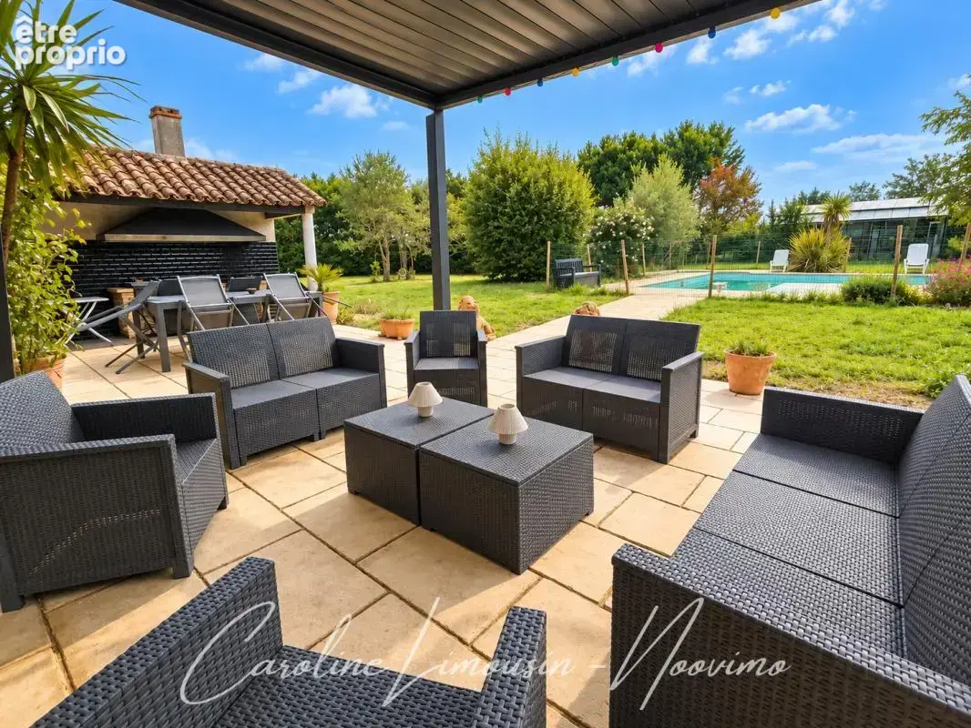 GRANGE RENOVEE entre Cholet et La Tessoualle - 338 m2 habita - photo 4