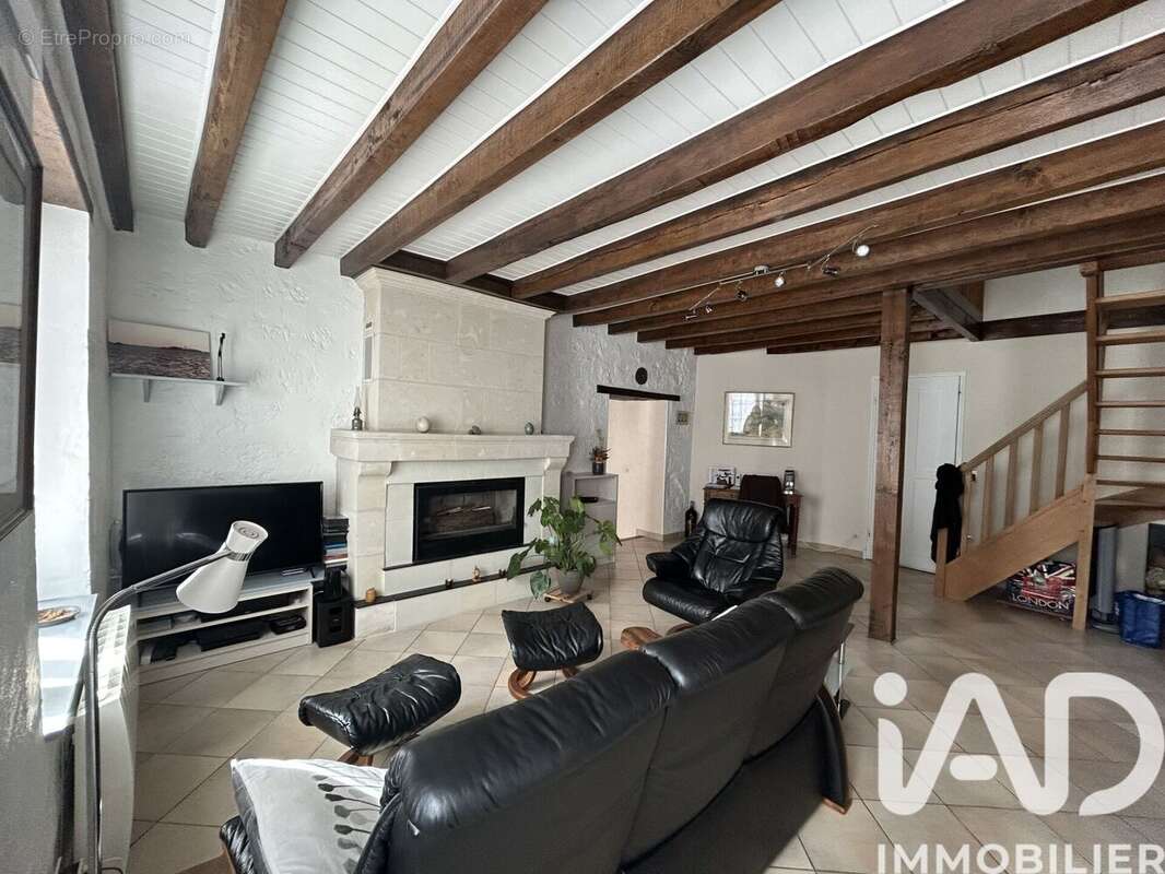 Photo 4 - Maison à ALLONNES