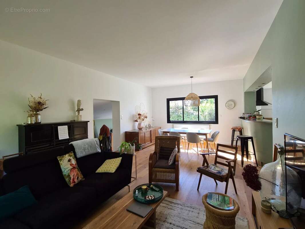 Maison à CASTELMAUROU