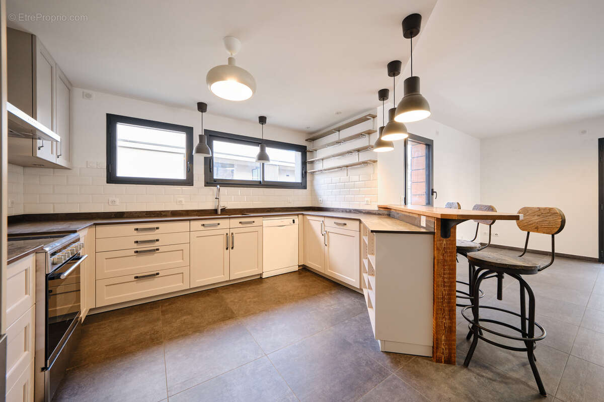 Appartement à ANNECY-LE-VIEUX