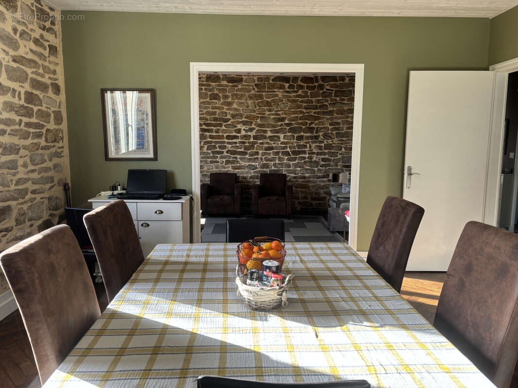 Maison à PLONEOUR-LANVERN