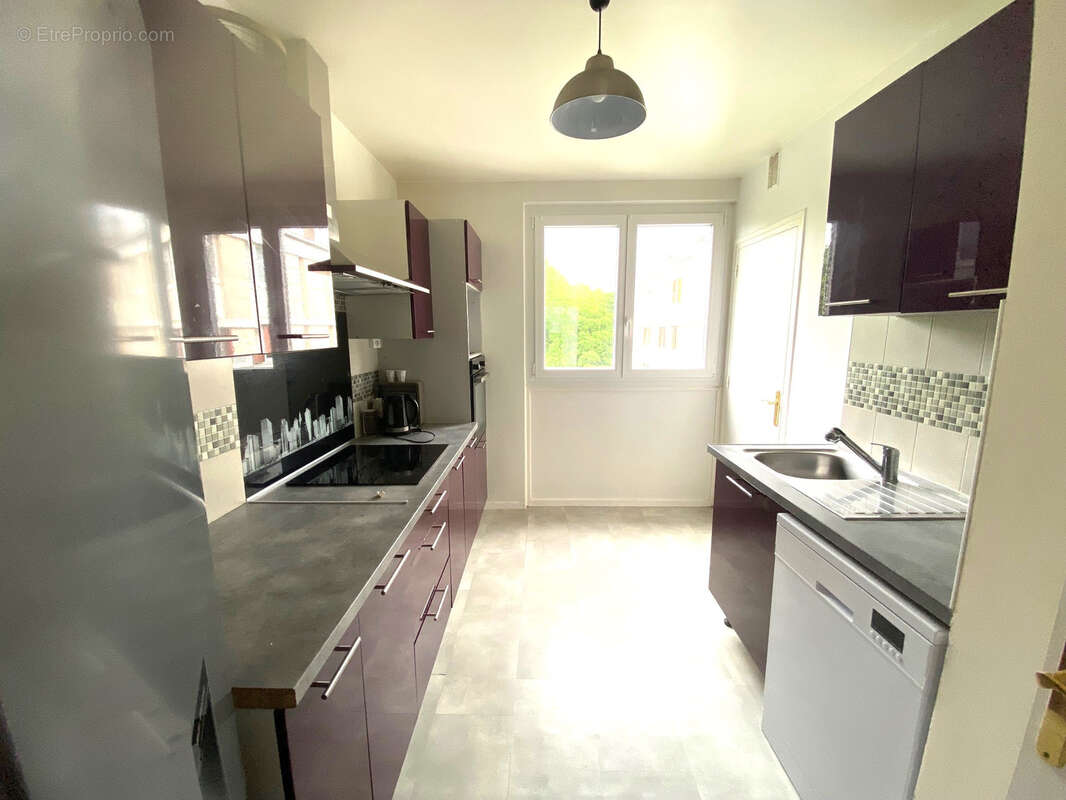 Appartement à EPINAY-SUR-SEINE