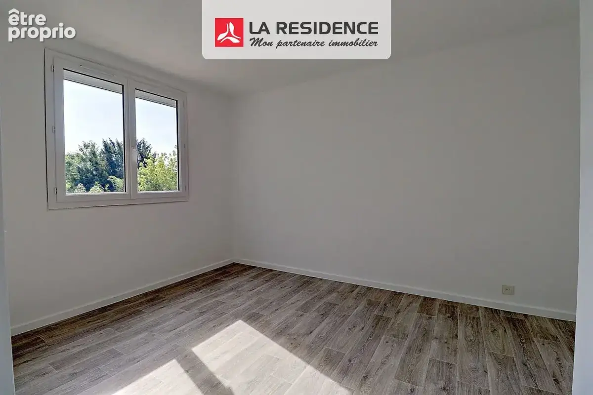 Appartement 3 pièces 70 m² à vendre à Maurecourt (78780) - photo 9