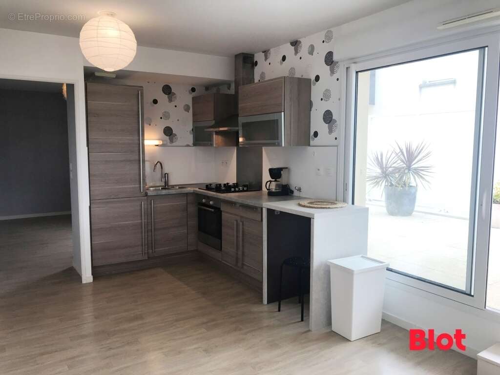 Appartement à CORPS-NUDS