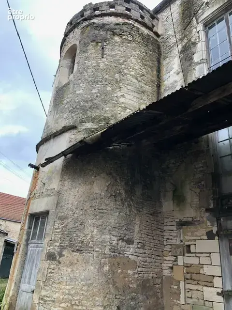 Exceptionnel Vieux château début Renaissance de Ravières (Bourgogne) - 2h de Paris - photo 22