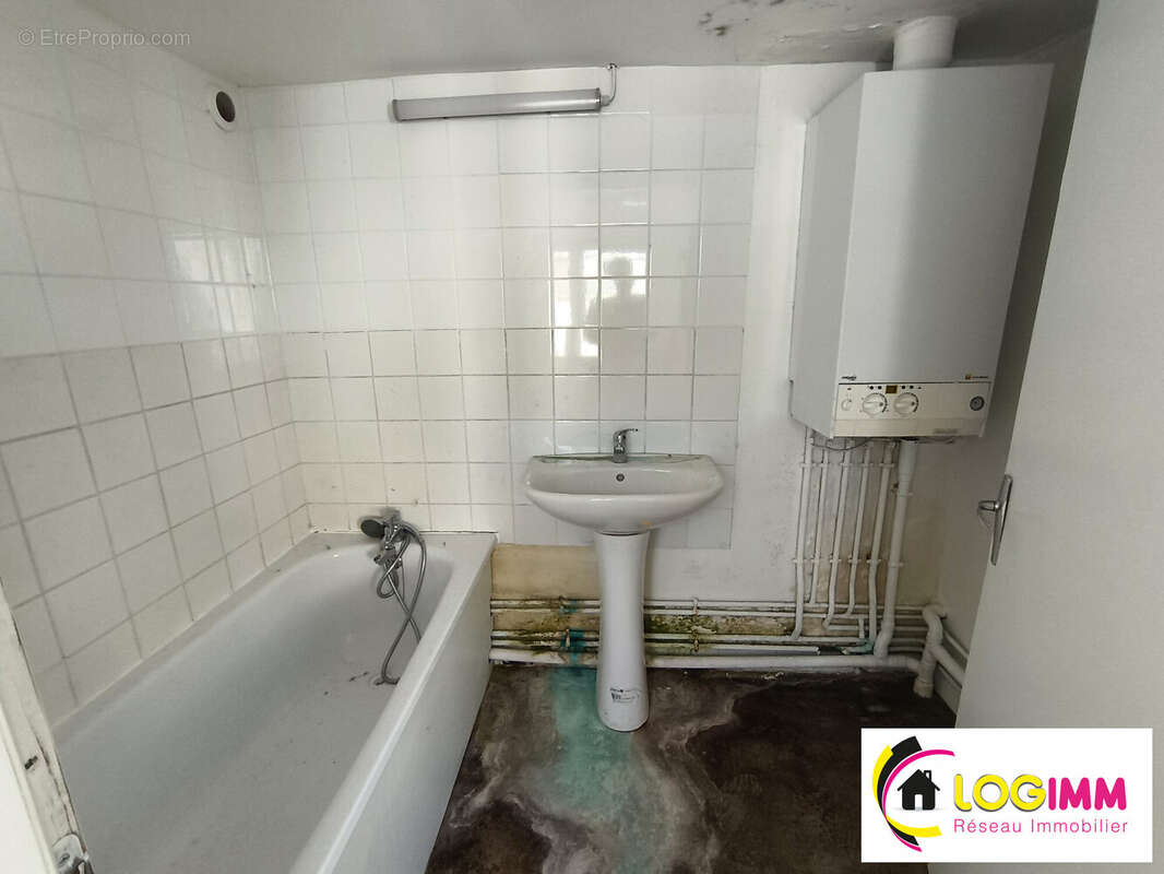Maison 63 m² à Bruay-Sur-L'escaut  - photo 6