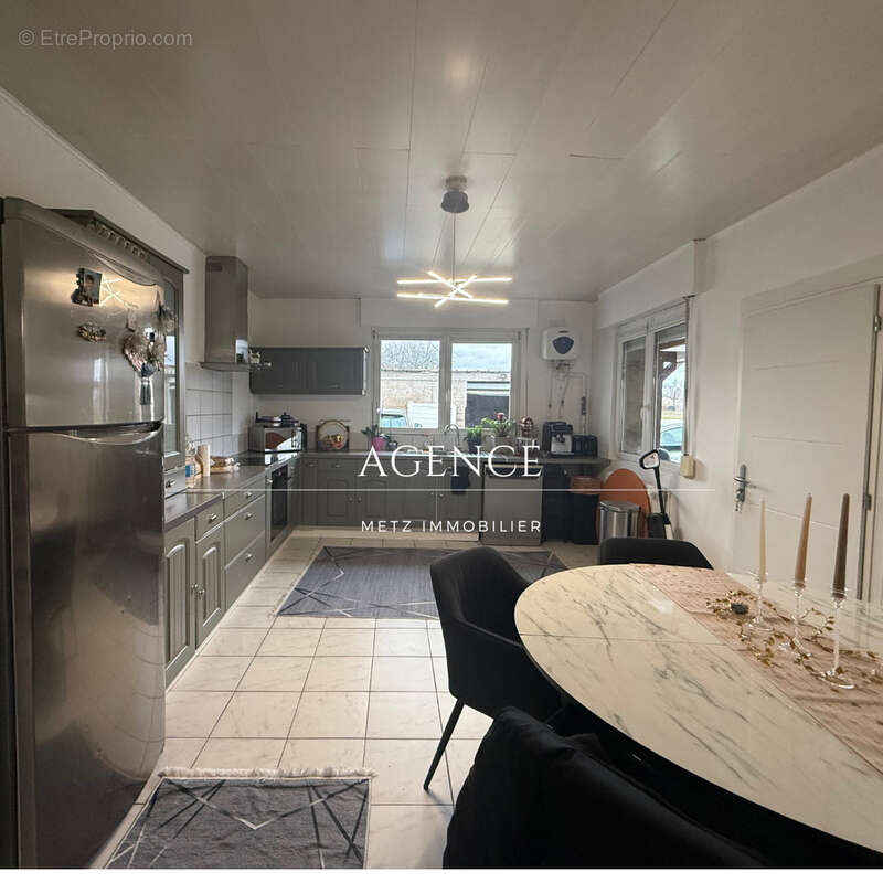 Maison à PIERREVILLERS