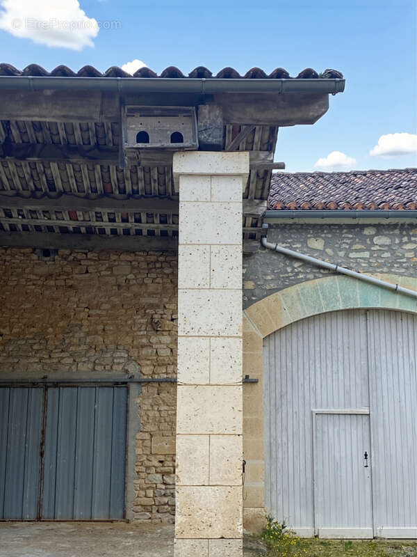 Maison à SAINT-SATURNIN