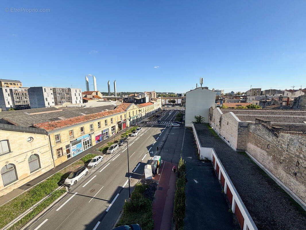 Appartement à BORDEAUX