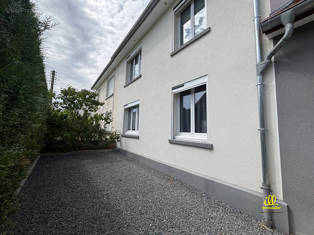 Maison à CHARLEVILLE-MEZIERES