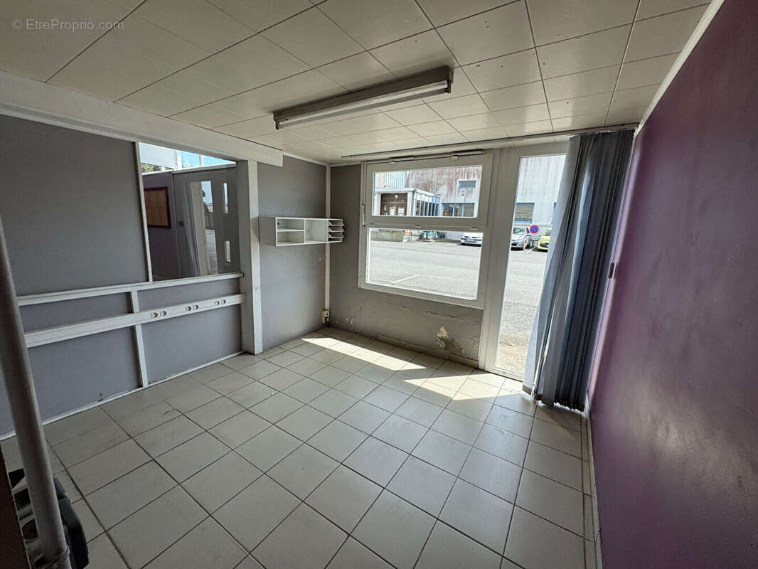 Commerce à SAINT-LO