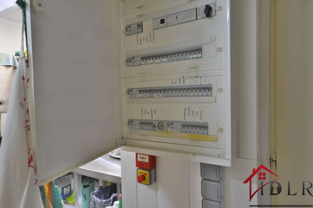 Commerce à BOURBONNE-LES-BAINS