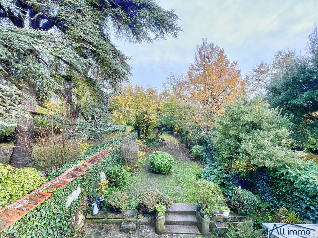 Maison à SUCY-EN-BRIE