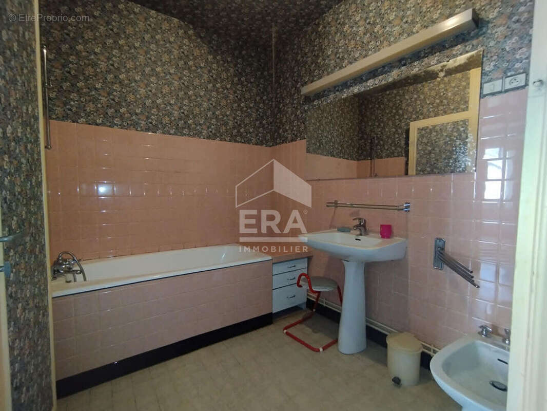 Maison 165 m² à Lignieres  - photo 8