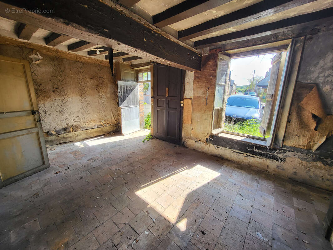 Maison à SARGE-SUR-BRAYE