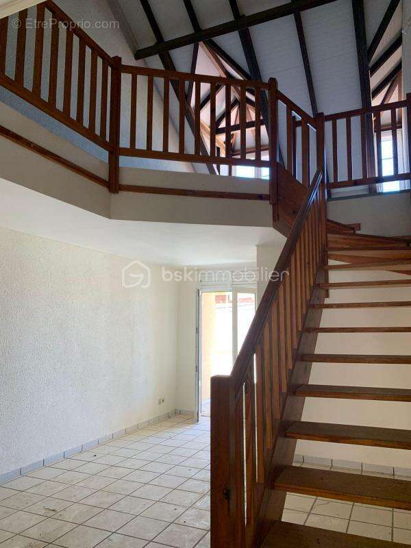 Appartement à BASSE-TERRE