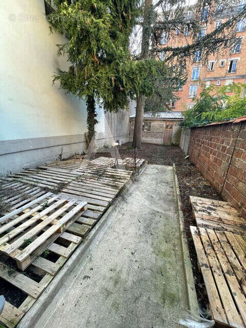 Commerce à FONTENAY-SOUS-BOIS