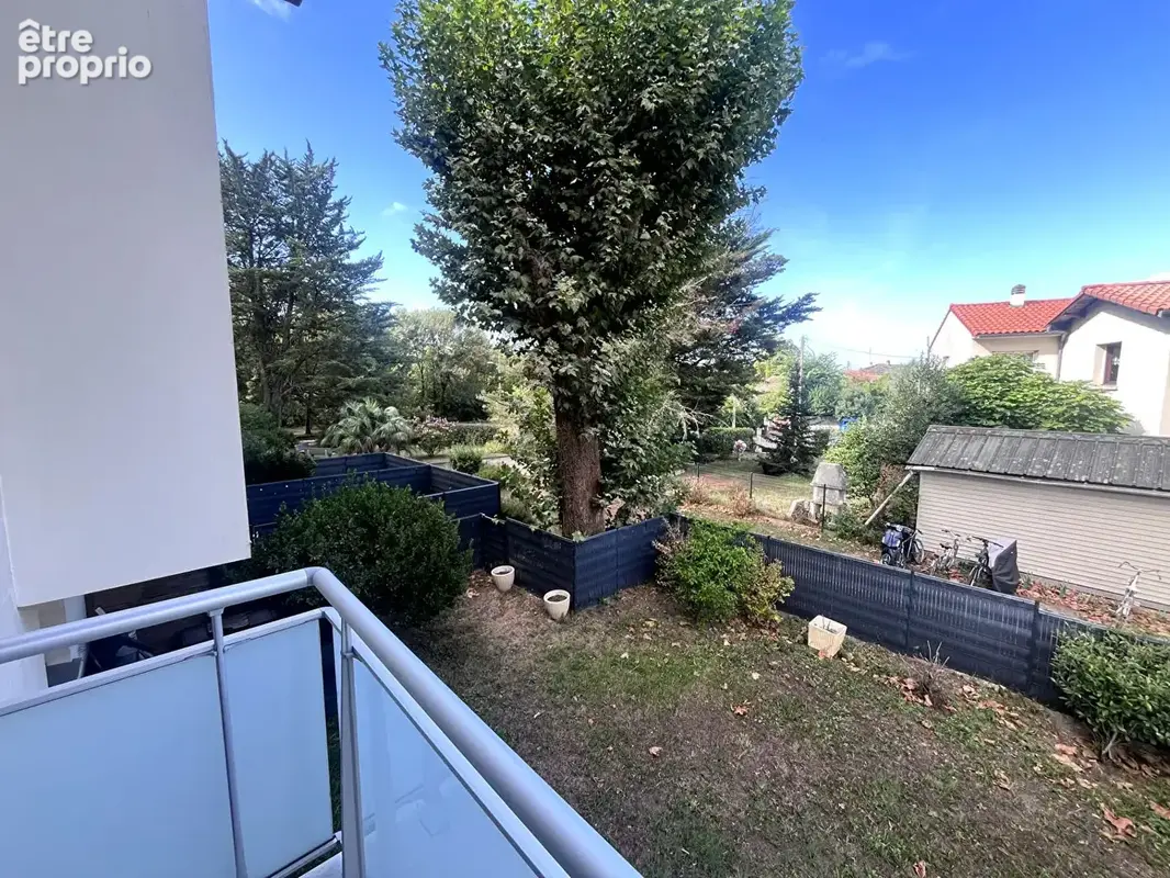 Appartement 2 pièces à vendre à Talence - balcon parking - photo 5