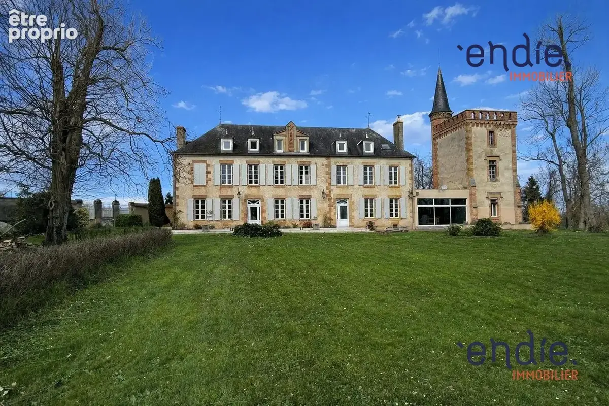 Maison à NEUVY