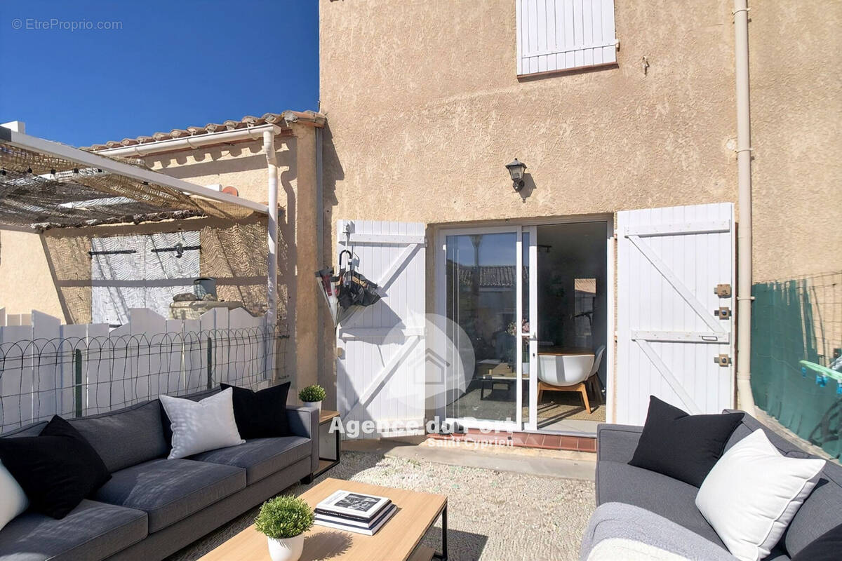 Maison à SAINT-CYPRIEN