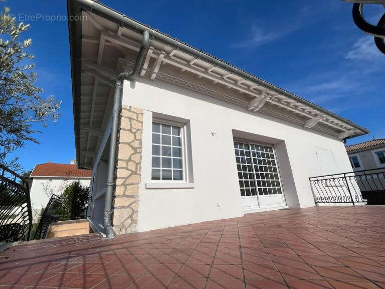 Maison à MESCHERS-SUR-GIRONDE