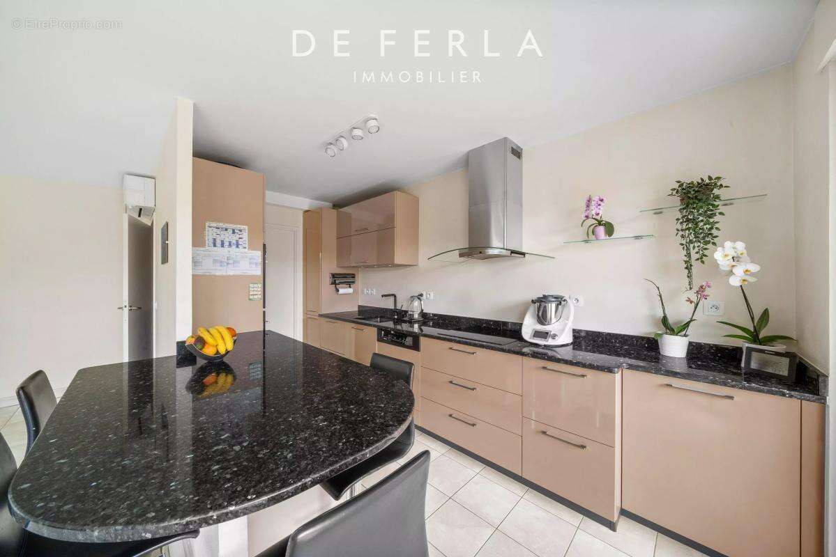 Appartement à BOULOGNE-BILLANCOURT