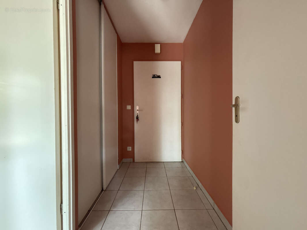 Appartement type T2 idéalement situé - photo 13