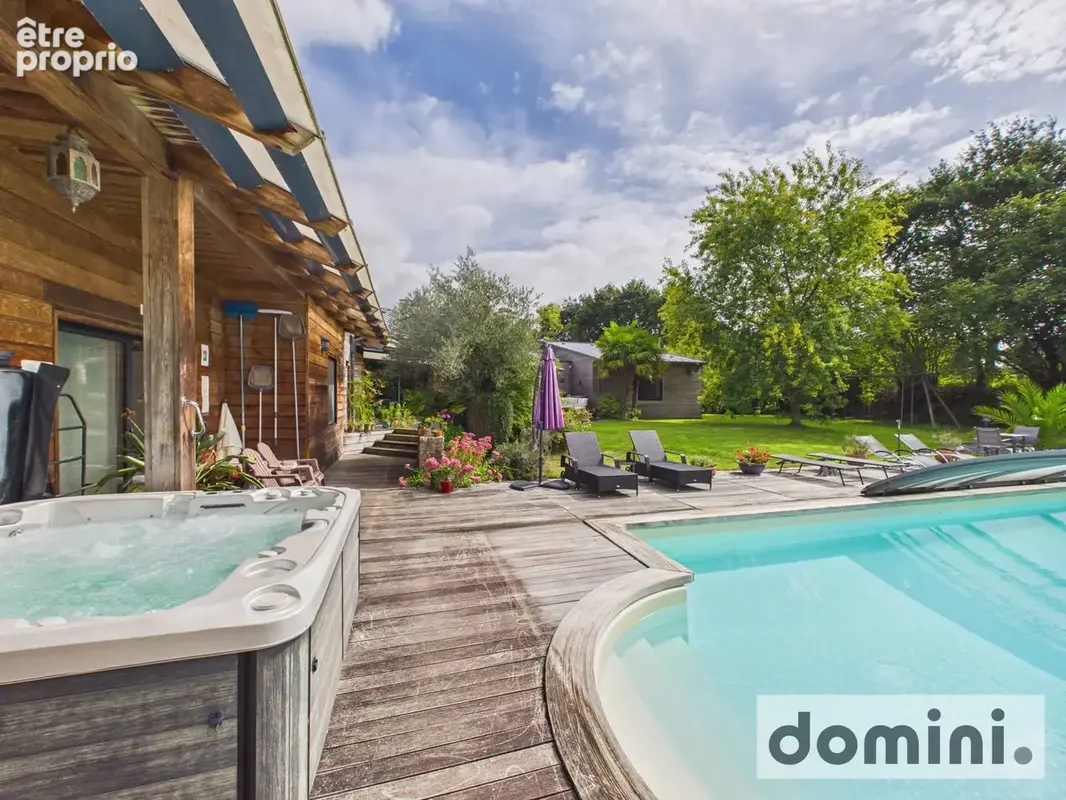 Maison 10 pièces 332 m² à vendre à Ploumilliau (22300) - photo 2