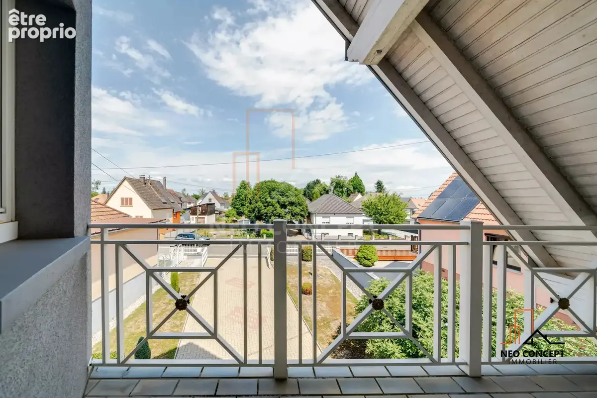 * HERRLISHEIM * Magnifique maison de type 5 pièces de 148.50 m² total avec une sublime piscine sur 9.10 ares ! * - photo 11