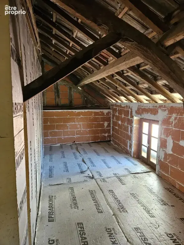 Ferme moderne avec une seconde maison à rénover - photo 18