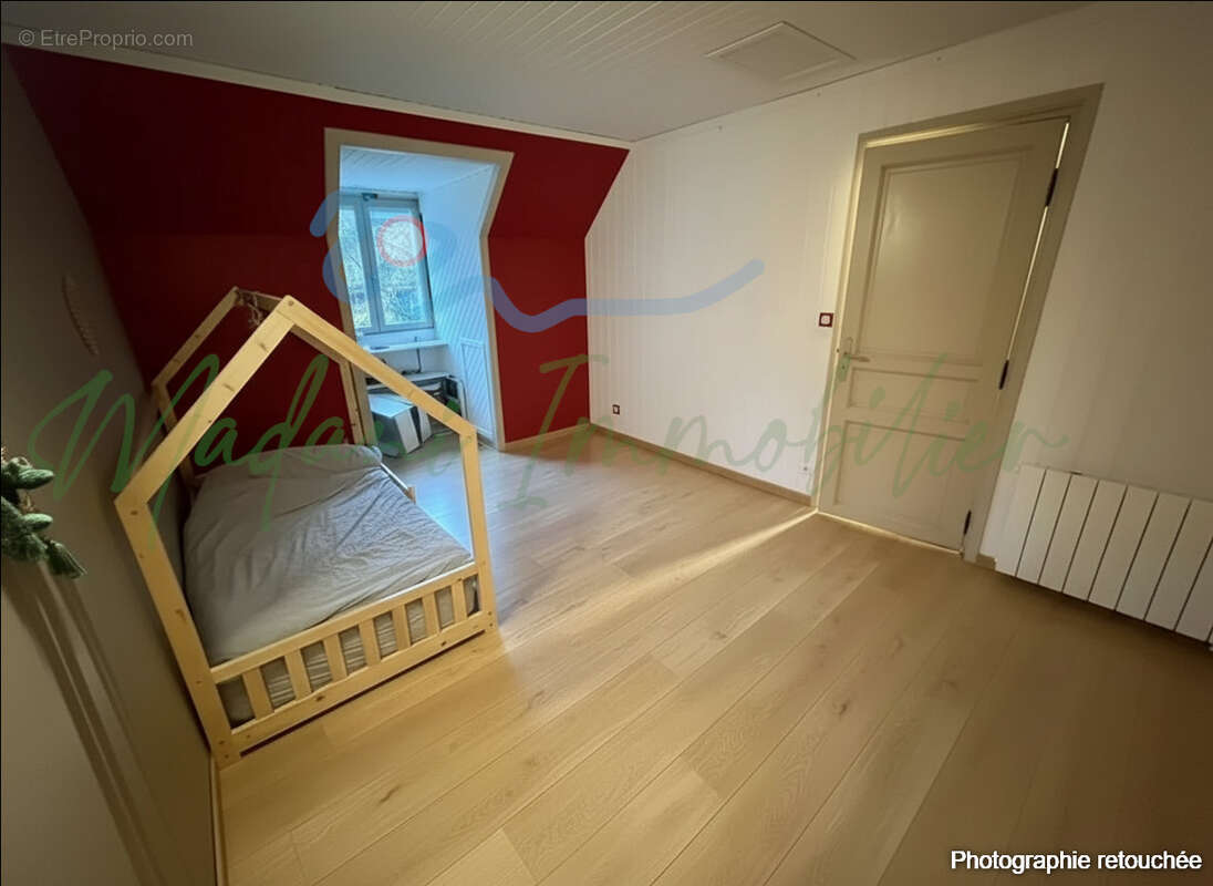 Maison à BONNIERES-SUR-SEINE