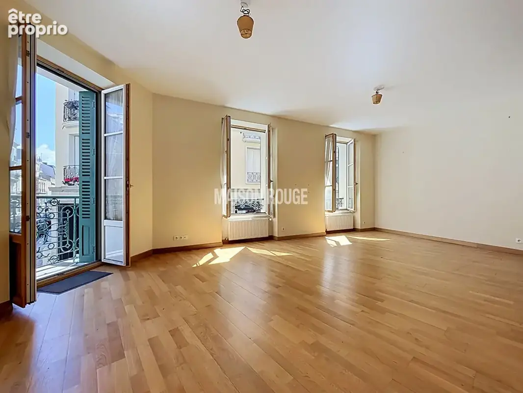 Dinard :Appartement  T3 1er étage Hyper centre - photo 4