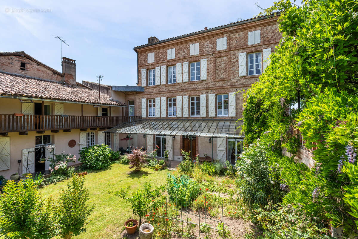 Maison à MOISSAC