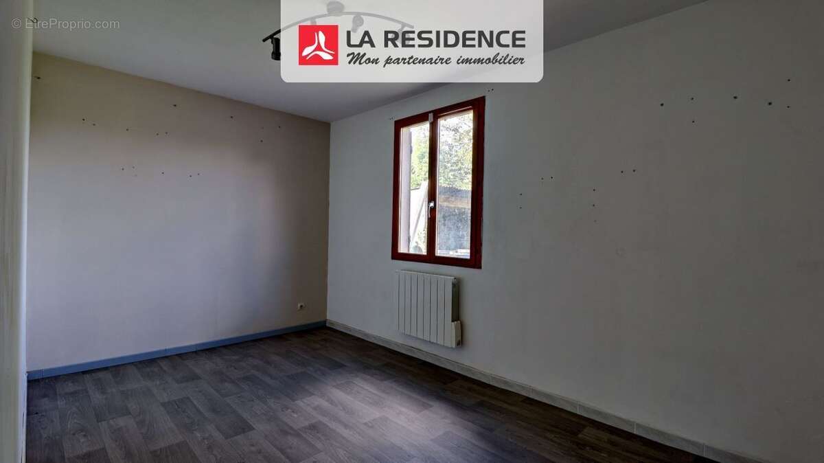 Maison 116 m² à Tourny  - photo 6