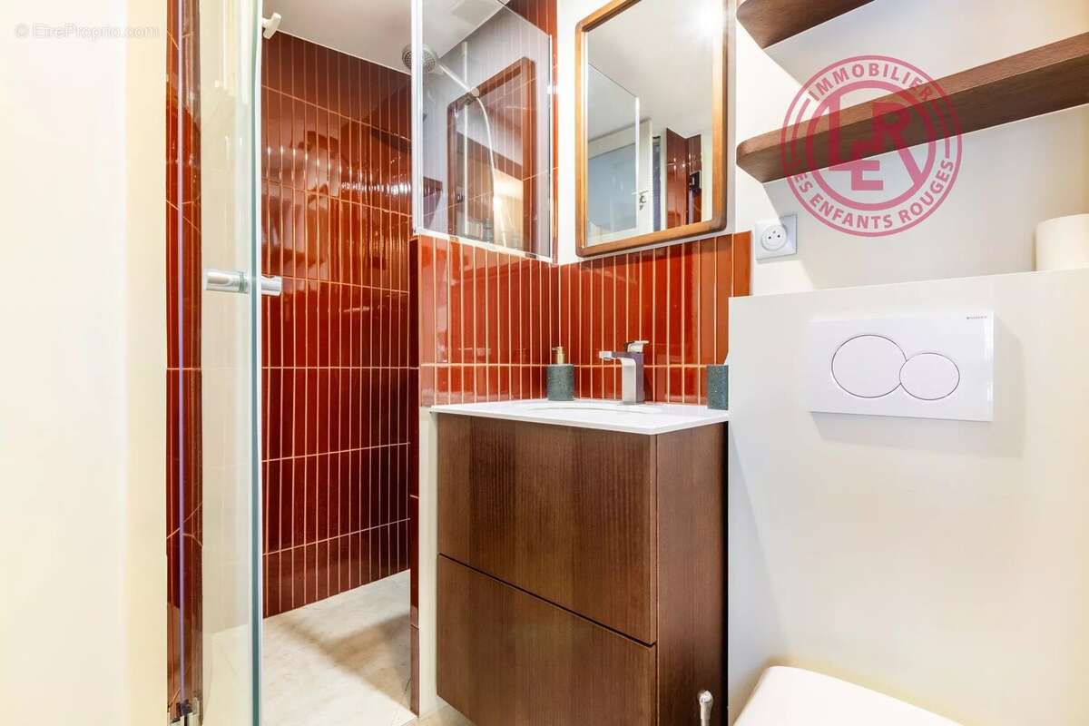 Appartement à PARIS-10E