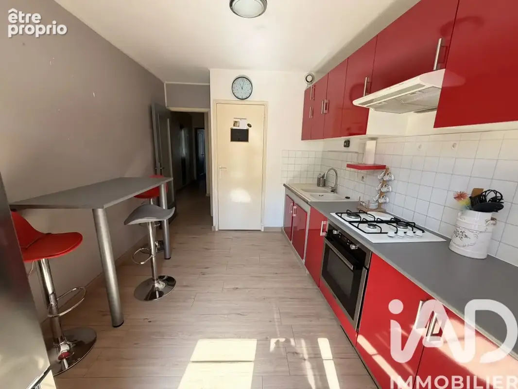 Photo 1 - Appartement à LIVRON-SUR-DROME