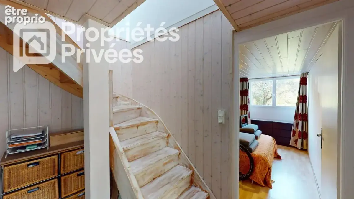 Maison Poiroux.Vente à termes libre d'occupation. 6 pièce(s) 115 m2 - photo 11