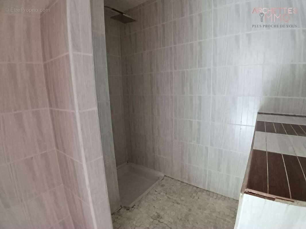 Appartement 120 m² à Contrexeville  - photo 3