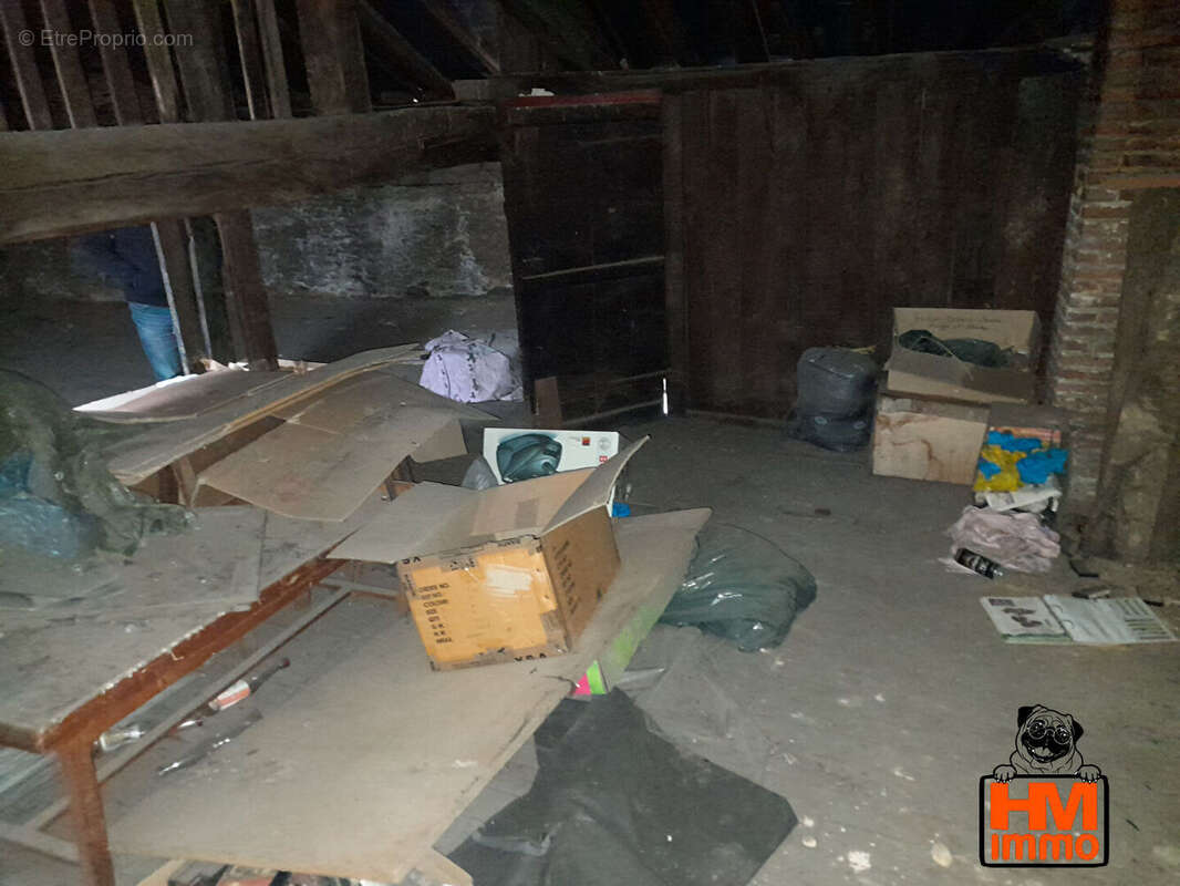 Appartement à SAINT-LEONARD-DE-NOBLAT