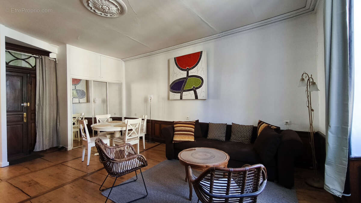 Appartement à BAGAT-EN-QUERCY