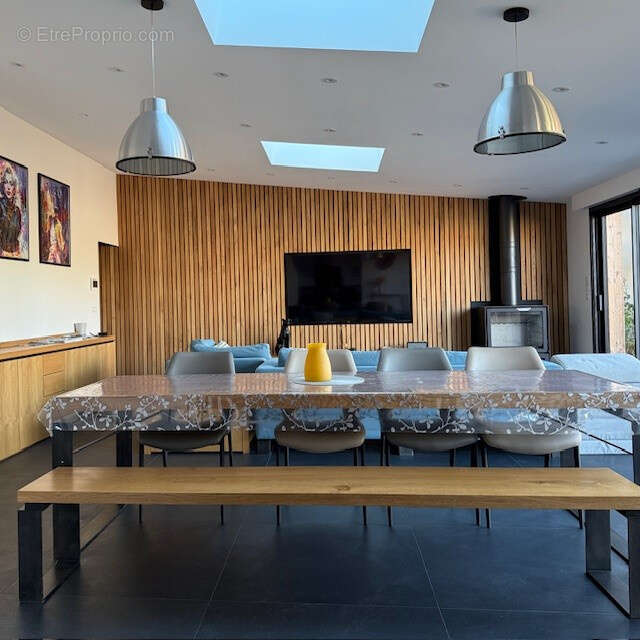 Maison à CASTRES-GIRONDE