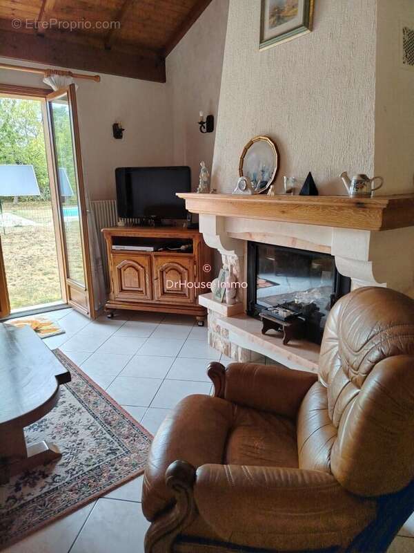 Maison 98 m² à Creysse  - photo 7