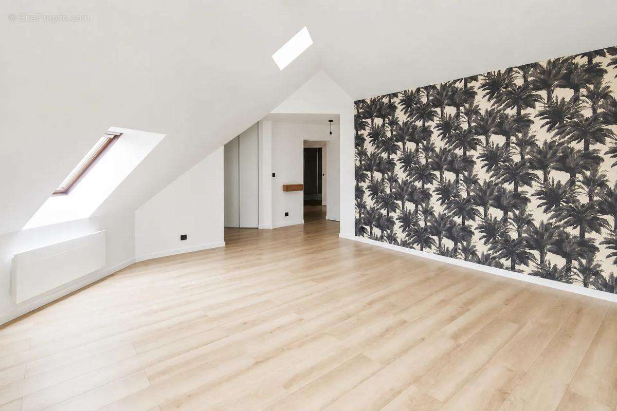 Appartement de 3 pièces de 87 m² à Melun - photo 2