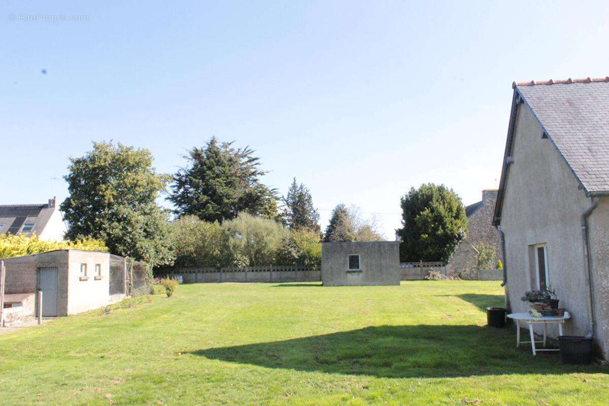Maison à HENON