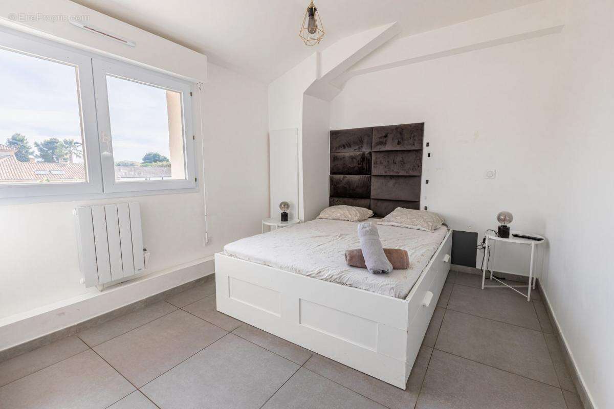 Appartement à LAVERUNE