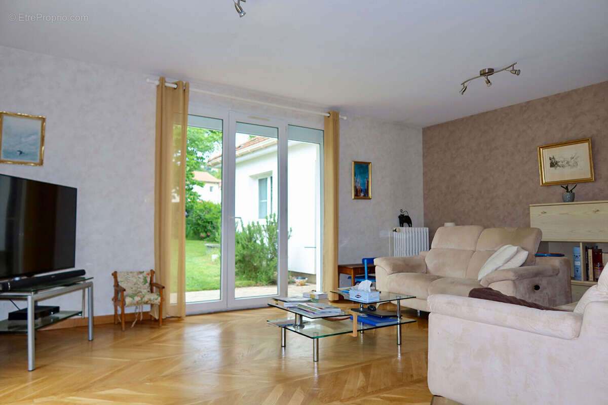 Maison à CLERMONT-FERRAND
