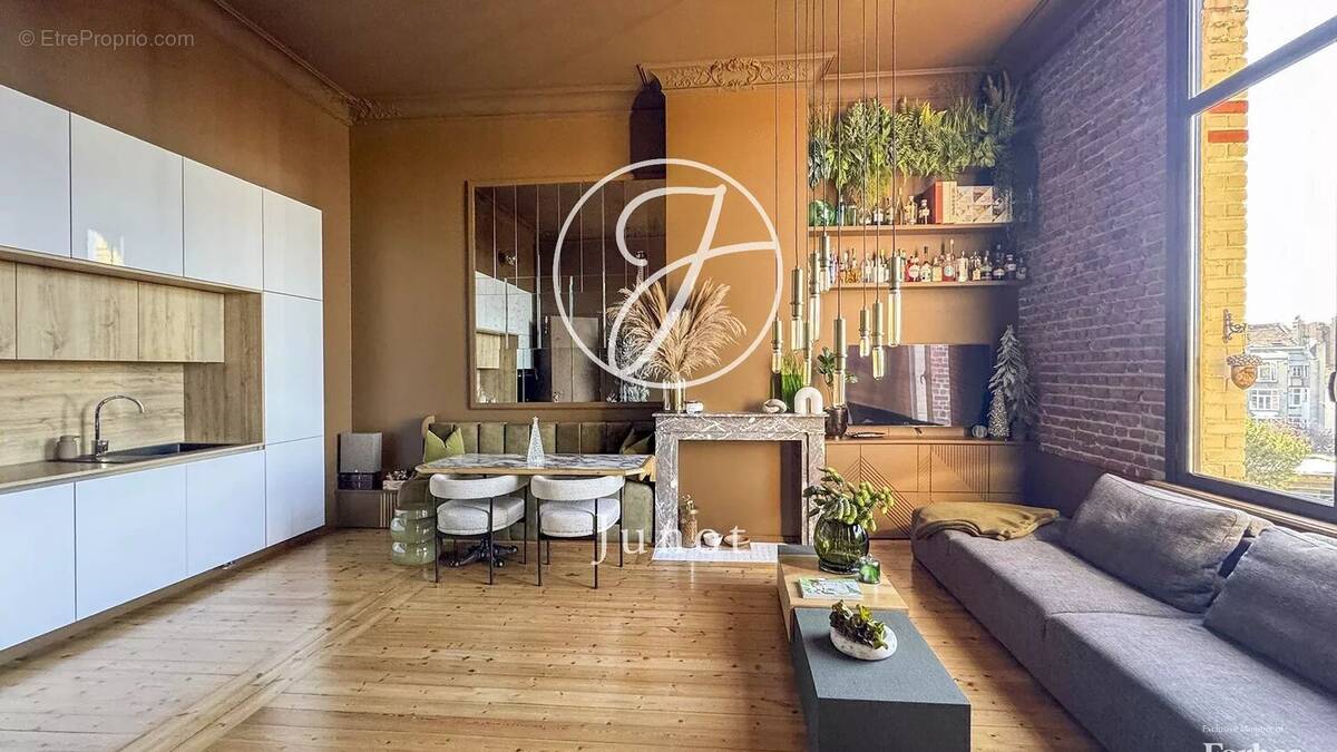 Appartement à LA MADELEINE
