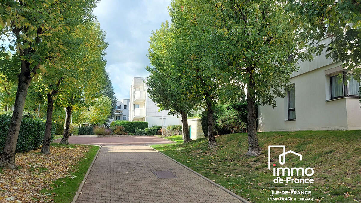 Appartement à LE CHESNAY