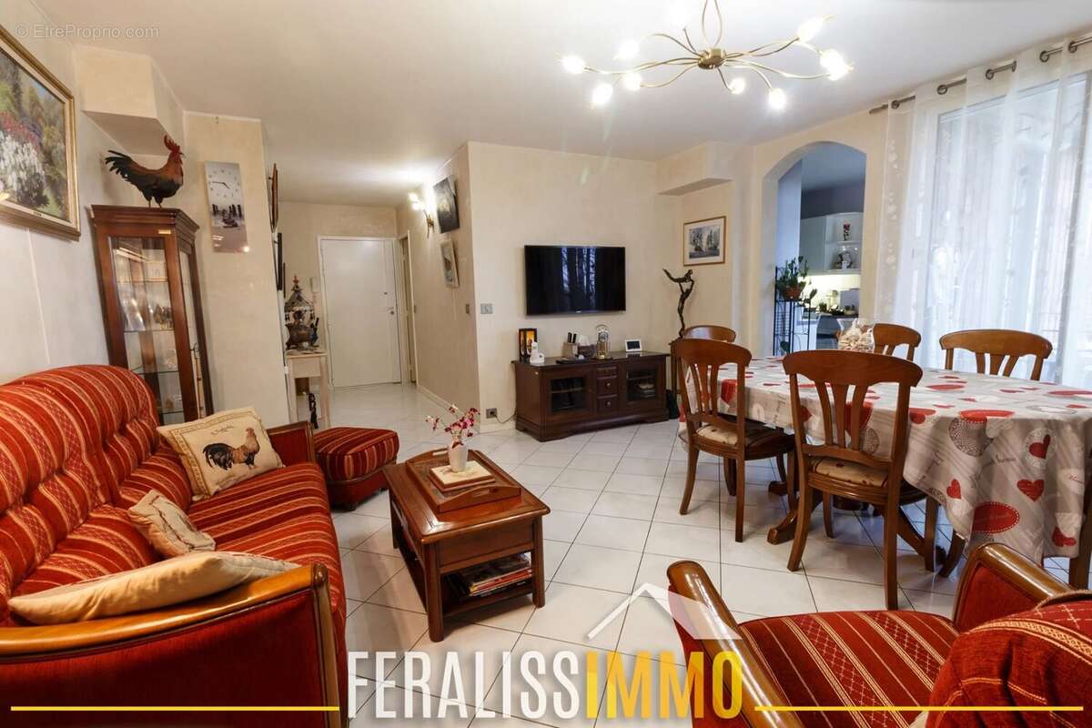 Appartement à ERAGNY